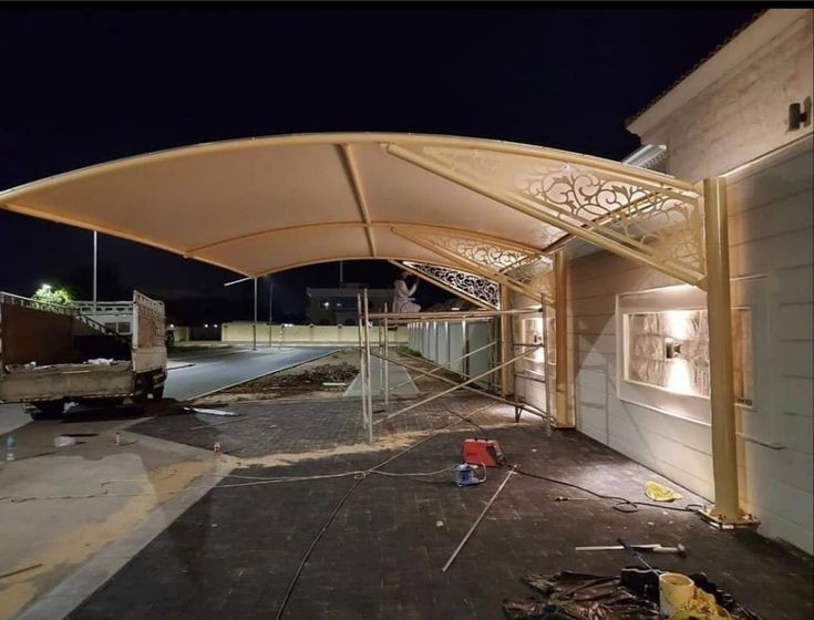 مقاول مظلات سيارات الرياض