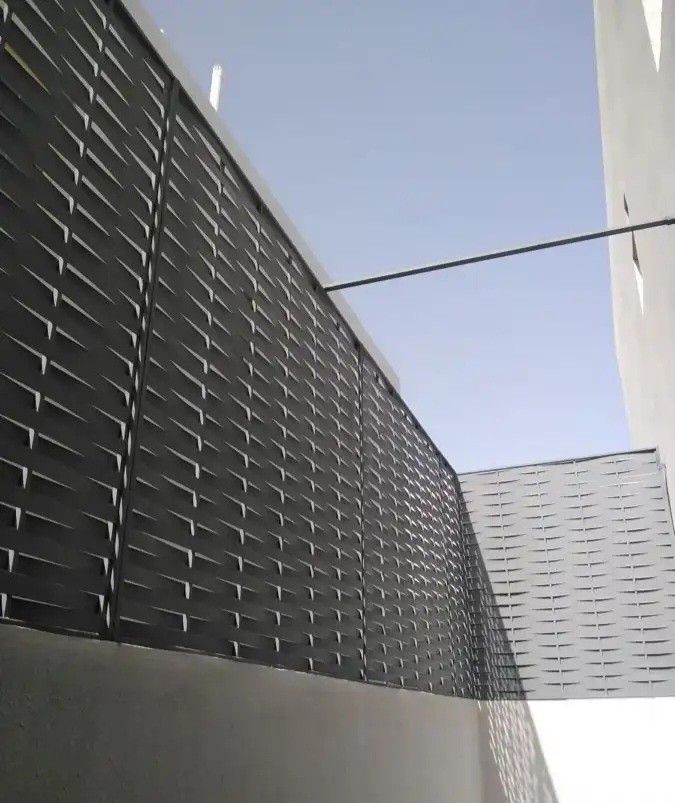 سواتر حديد جاهزة