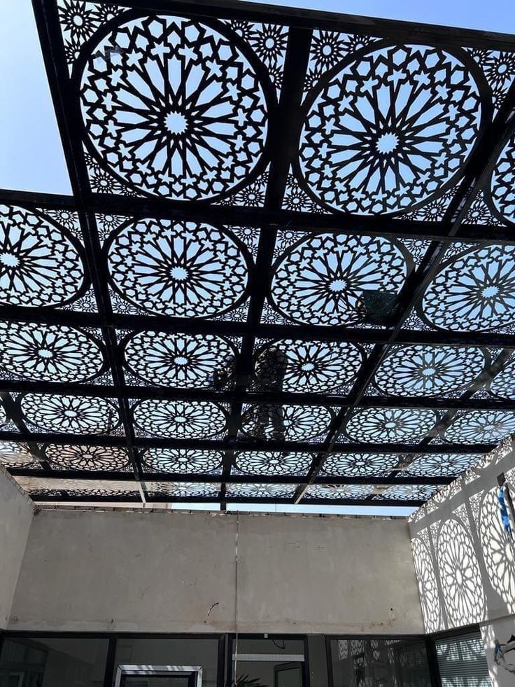 تصميم مظلات قص ليزر الرياض