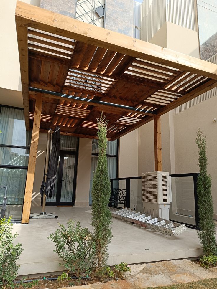 مظلات فلل خشبية الرياض