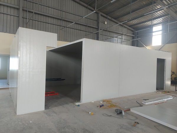 شركة ساندوتش بانل الرياض