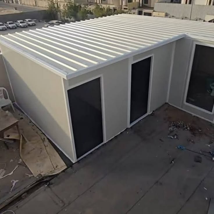 غرف عمال ساندوتش بانل الرياض