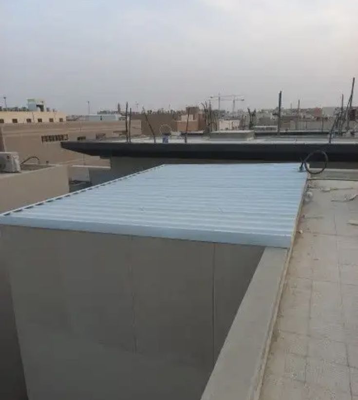 ملاحق ساندوتش بانل حي ظهرة لبن الرياض