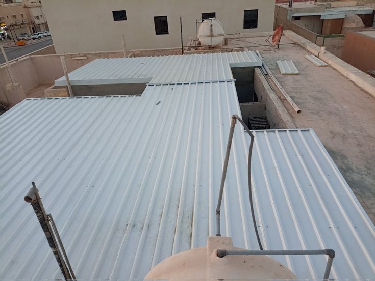ملاحق ساندوتش بانل الرياض