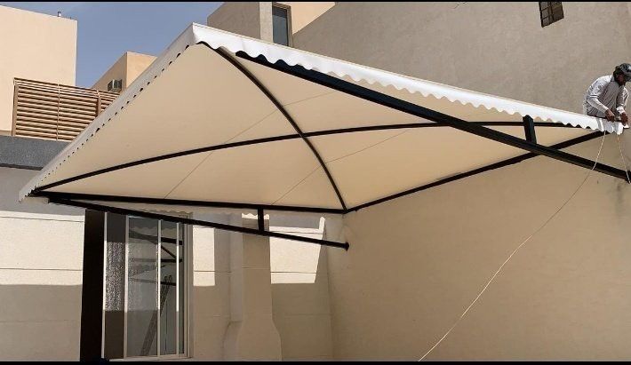 مظلات سيارات معلقة حي غرناطة الرياض