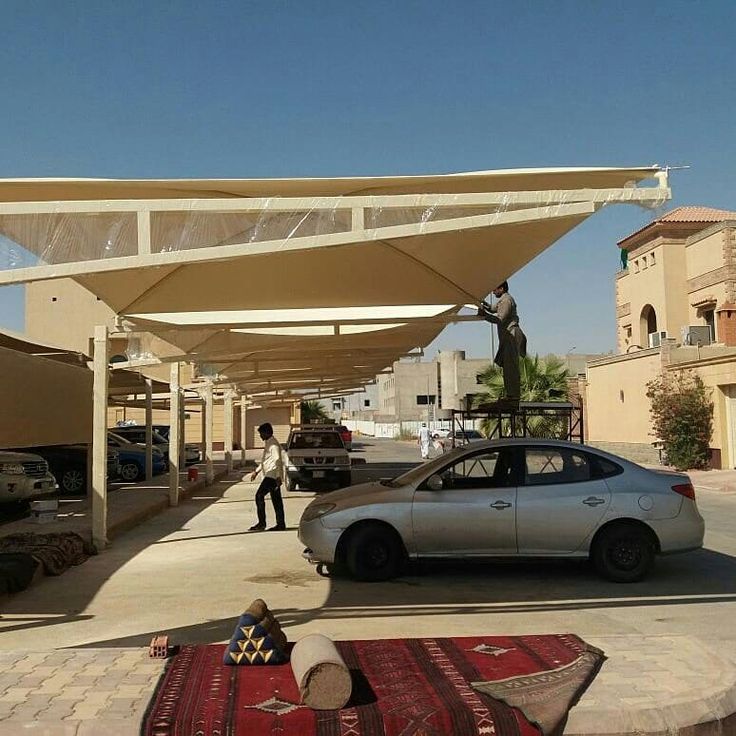تركيب مظلات مواقف سيارات حديثة في حي النرجس الرياض.